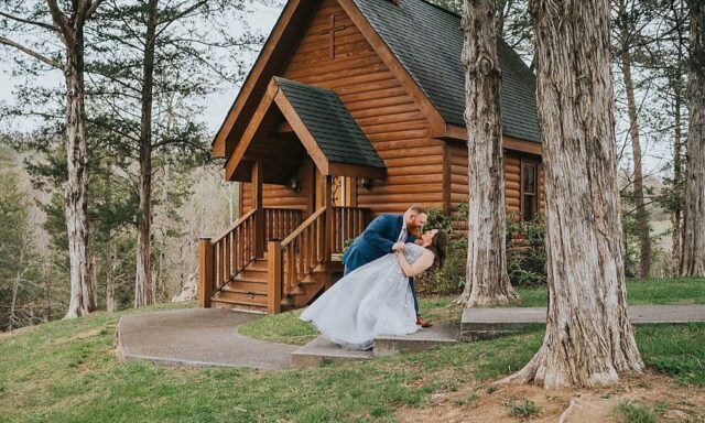 how_to_elope_in_gatlinburg_with_less_stress_32510875_featured